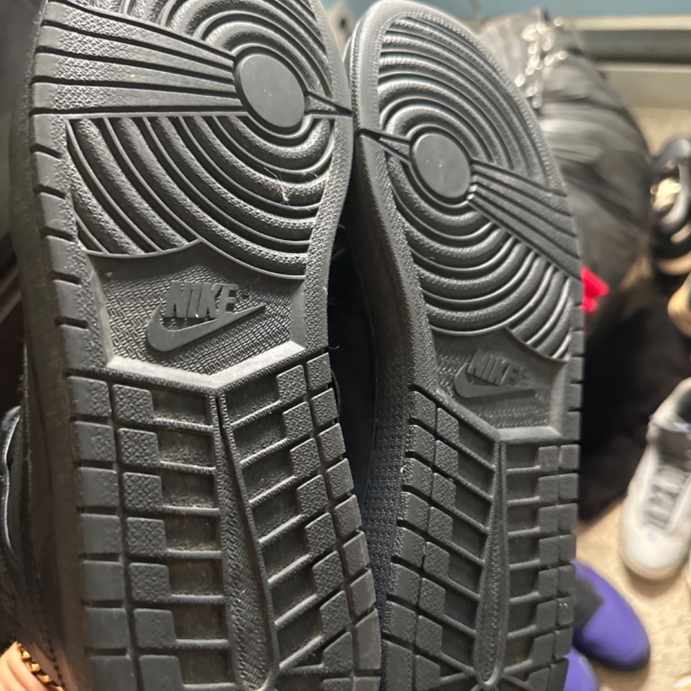Jordan 1 - Picture 3 of 4